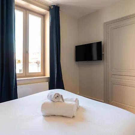 Smartstay Acqueducs - Point Du Jour Apartment *